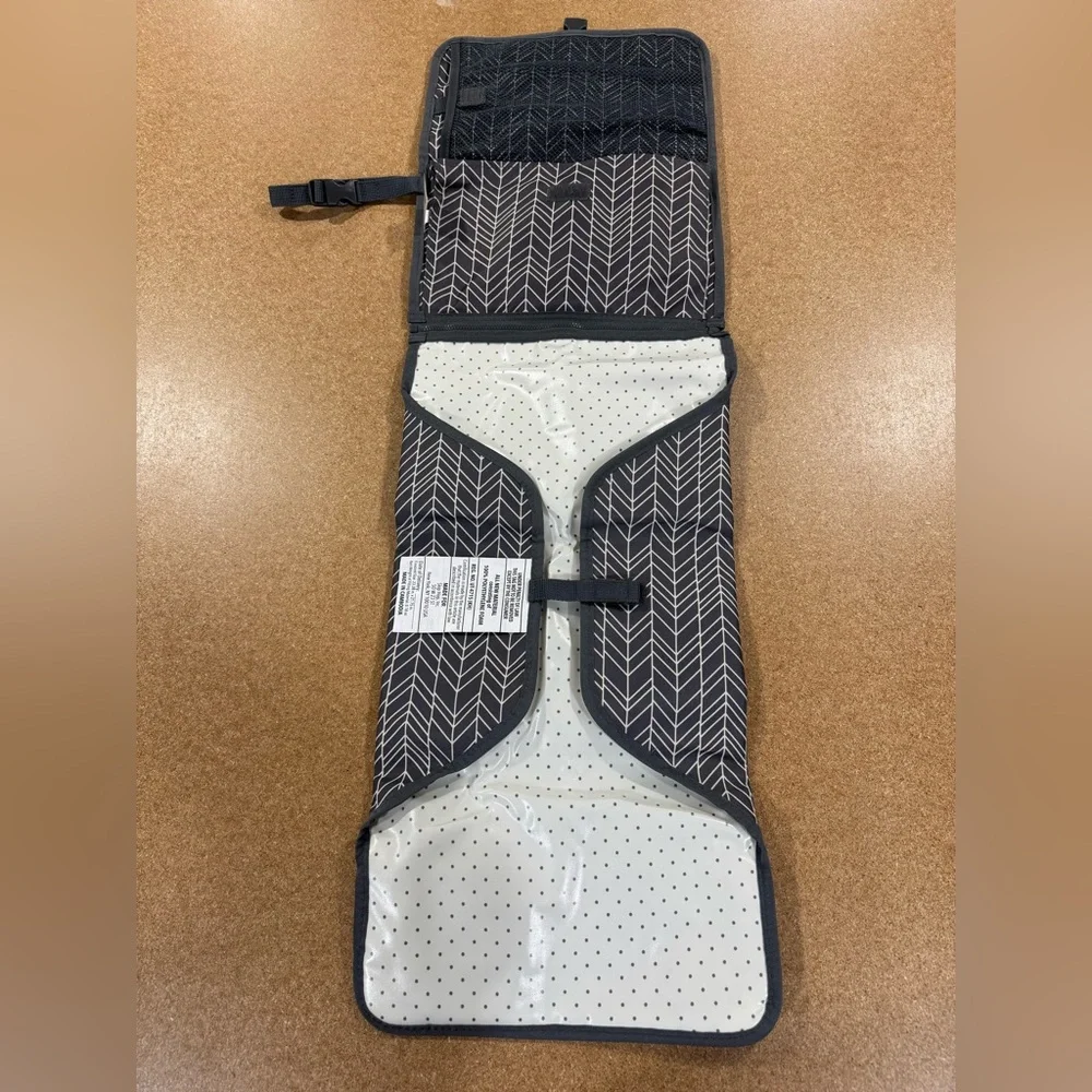 Skip Hop Diaper clutch